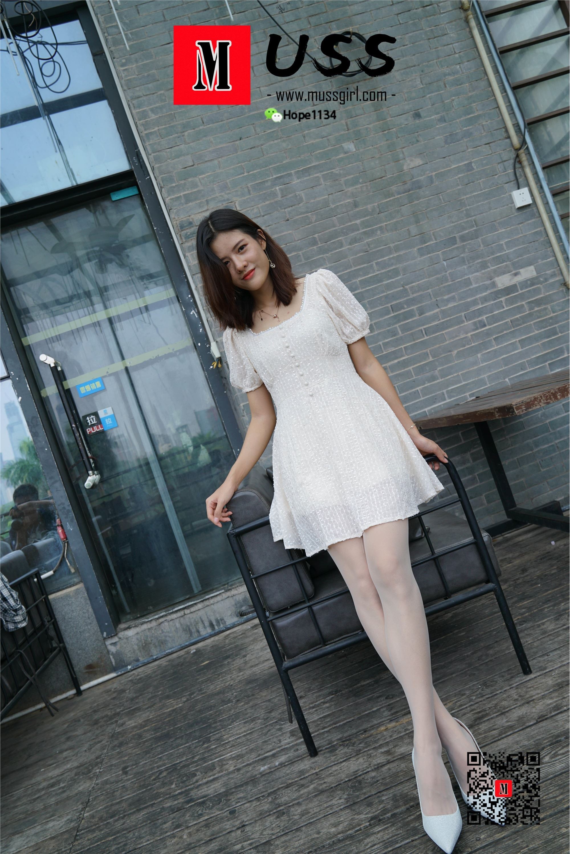 MussGirl慕丝女郎 NO.017 白衣护士与白丝的绝美邂逅小贤